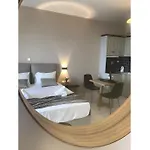 Sunset Premium 12 *